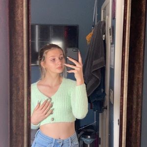 Meet your Posher, Samantha